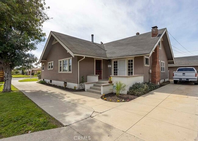 Building Photo - 11247 Studebaker Rd