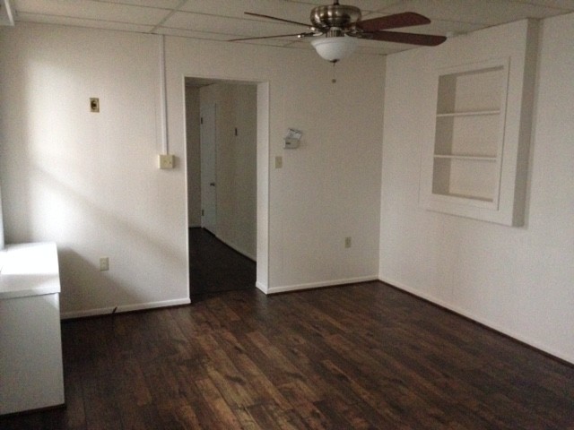 Living Room - 517 Chestnut St