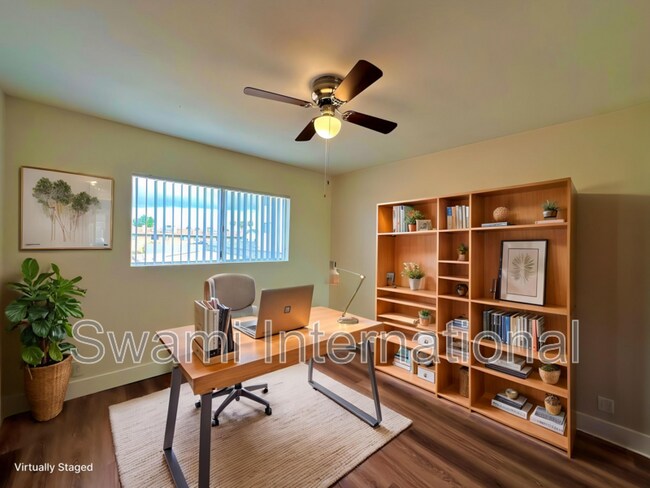 Foto del edificio - 1530 260th St