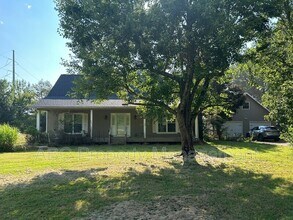 Building Photo - 4084 N Lexington Ln