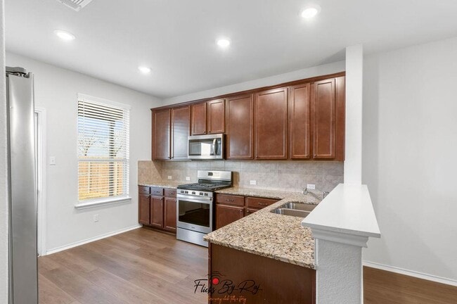 Building Photo - 279 Zuma Dr