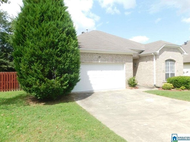 Building Photo - 308 Park Village Dr