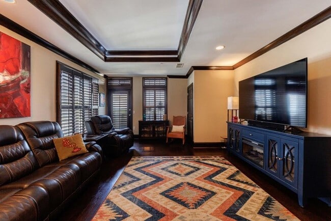 Foto del edificio - 3334 Peachtree Rd NE
