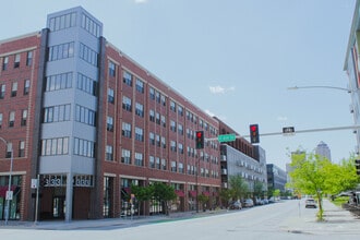 Primary Photo - East Village Square