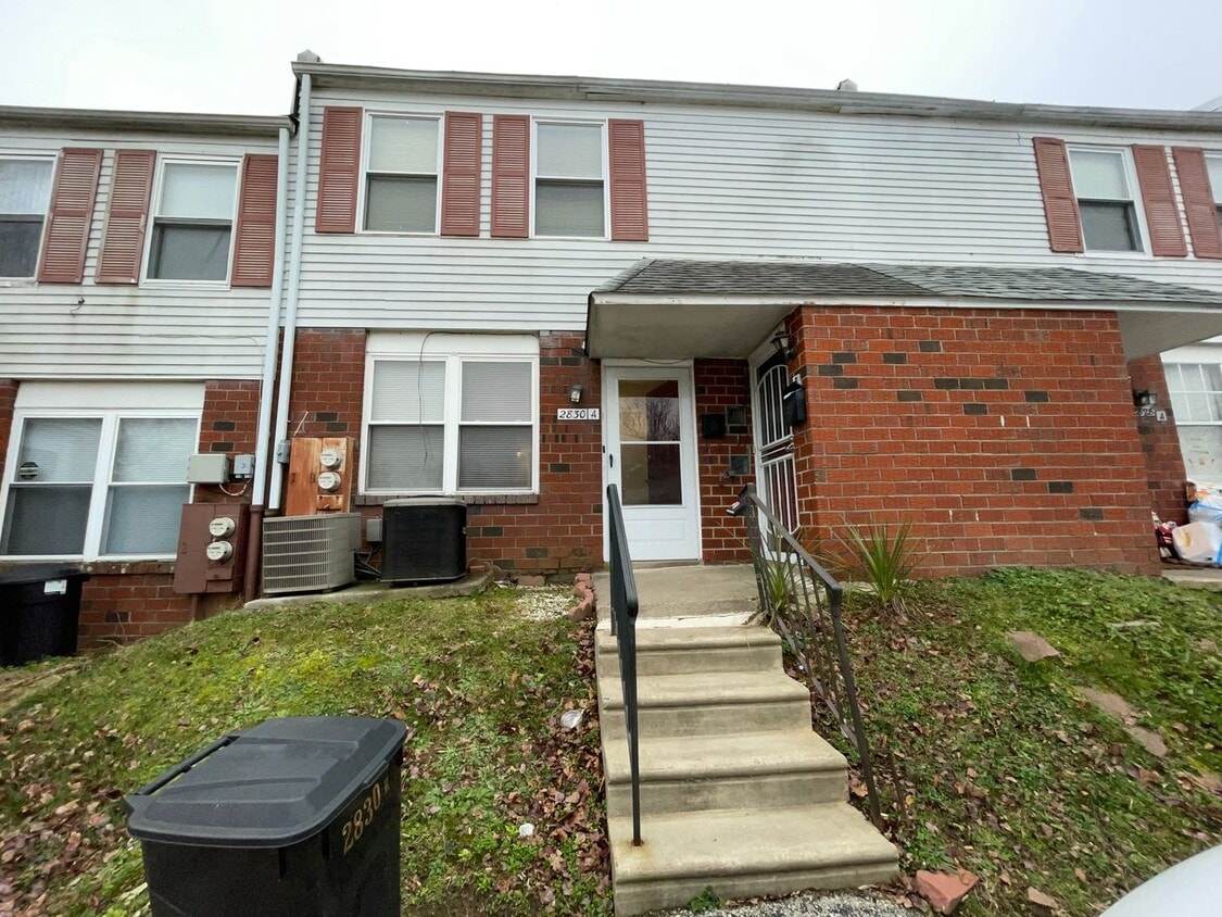 2830 Saxton Rd Unit 2830 Saxton Road B, Philadelphia, PA 19114 Room