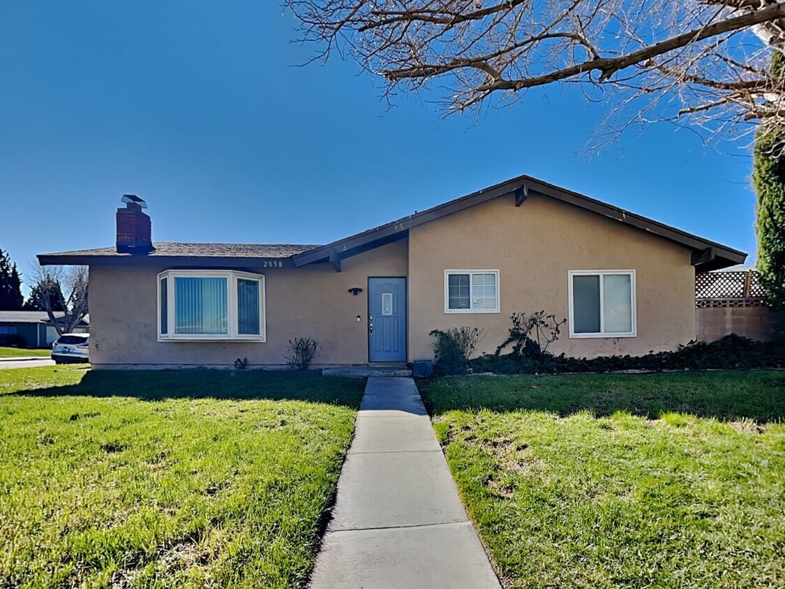 Primary Photo - 2058 W Avenue J13