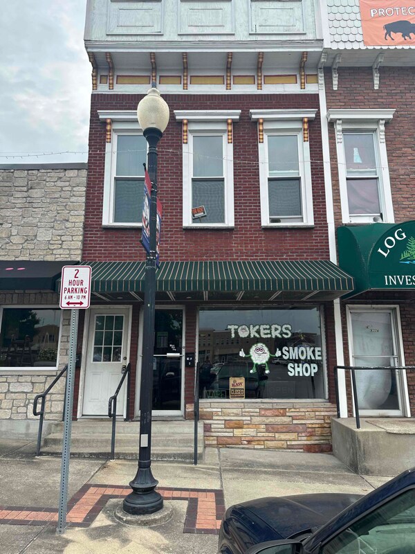 Primary Photo - 70 E Court St