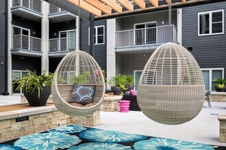 Building Photo - Brookside 51