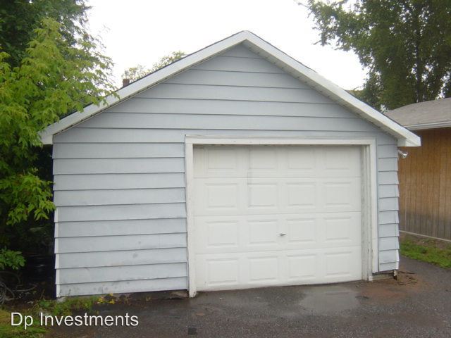Building Photo - 2336 Banks Ave