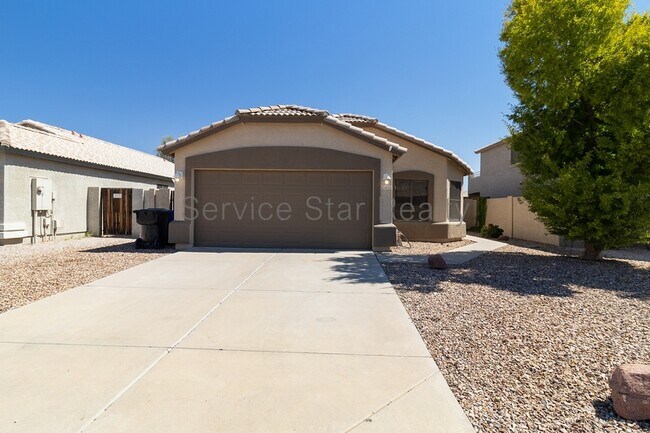 Building Photo - 16213 N 161st Dr
