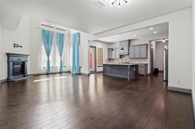 Building Photo - 1245 Harris Hawk Way