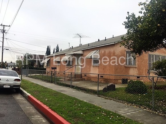 Primary Photo - 3928 E 53rd St