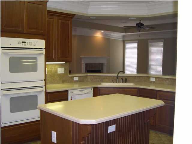 Foto del edificio - 943 Somerset Dr
