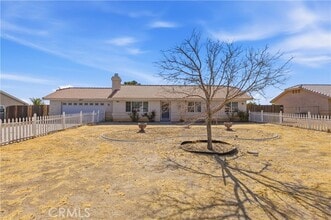 Building Photo - 15507 Don Roberto Rd