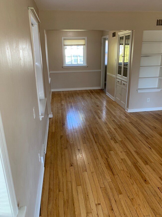 Foto del edificio - 2130 N 86th St