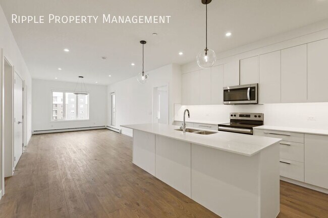 Building Photo - Modern 2 Beds, 1 Baths Apartment/Condo | 2...