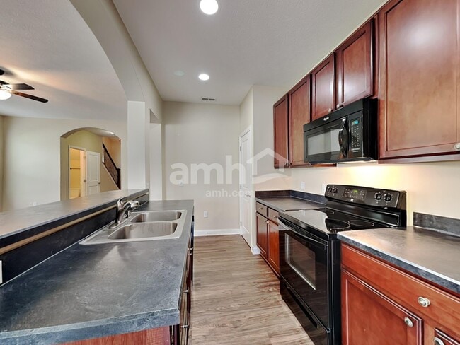 Building Photo - 6038 Delcastle Dr