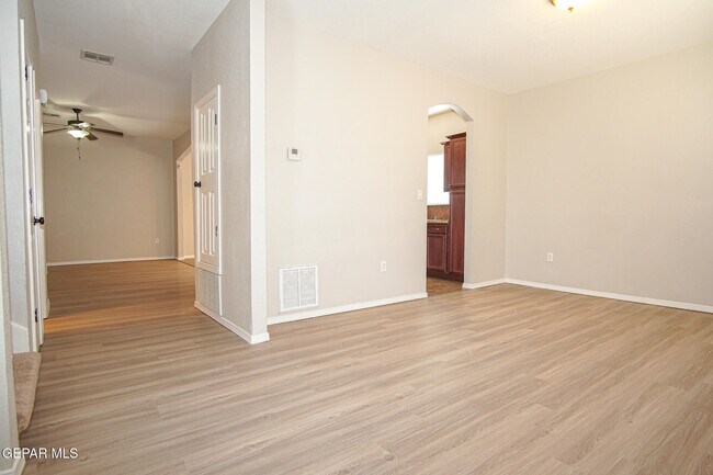 Building Photo - 3183 Diego Aidan Dr