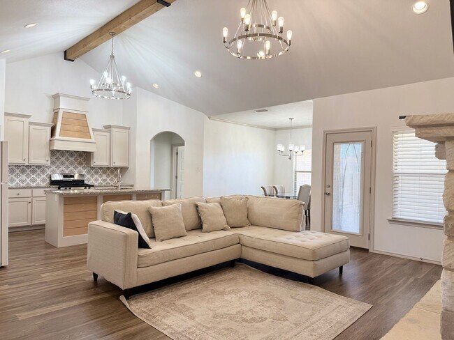 Foto del edificio - Embrace a Life of Luxury and Joy in South ...