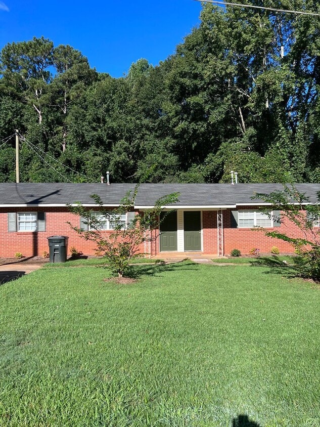 Photo - BCM Investments - 1102 N 1st St