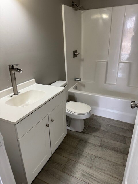 Foto del edificio - 2620 Fees S