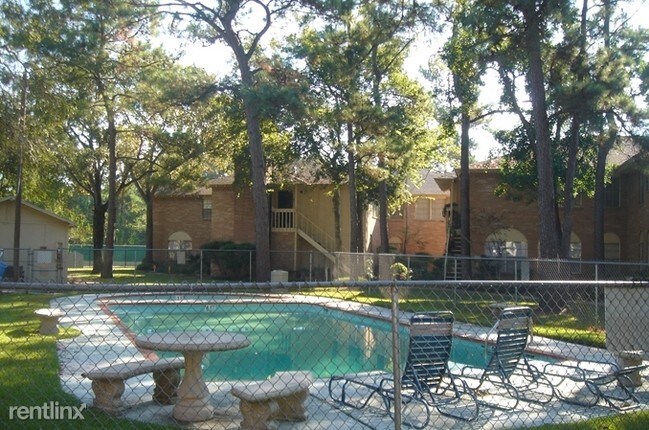 Foto del edificio - 600 Deats Rd