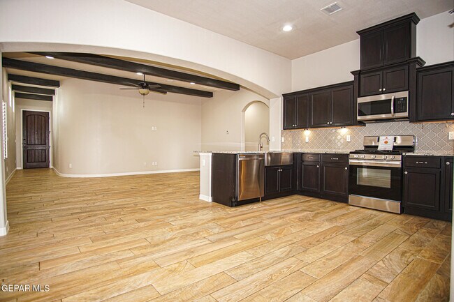 Building Photo - 12910 Terrington Ave
