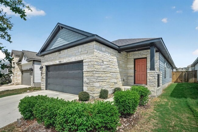 Building Photo - 105 Drifter Ln
