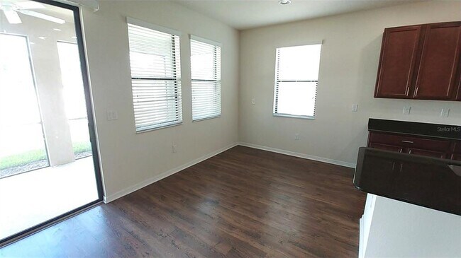 Foto del edificio - 7013 Island Queen Ct