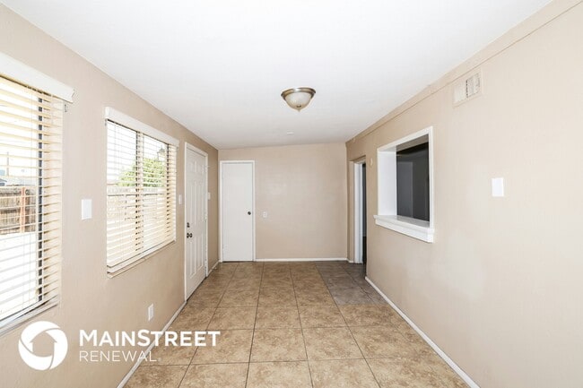 Foto del edificio - 3349 W Thomas Rd