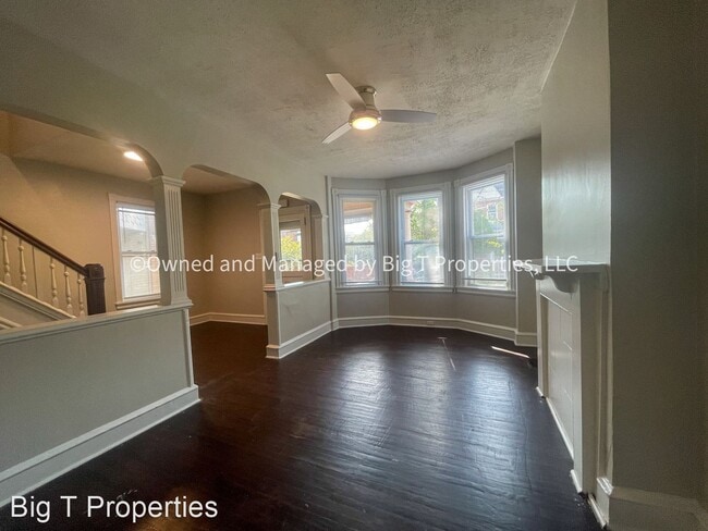 Building Photo - 3 br, 1 bath House - 209 W 19th Street
