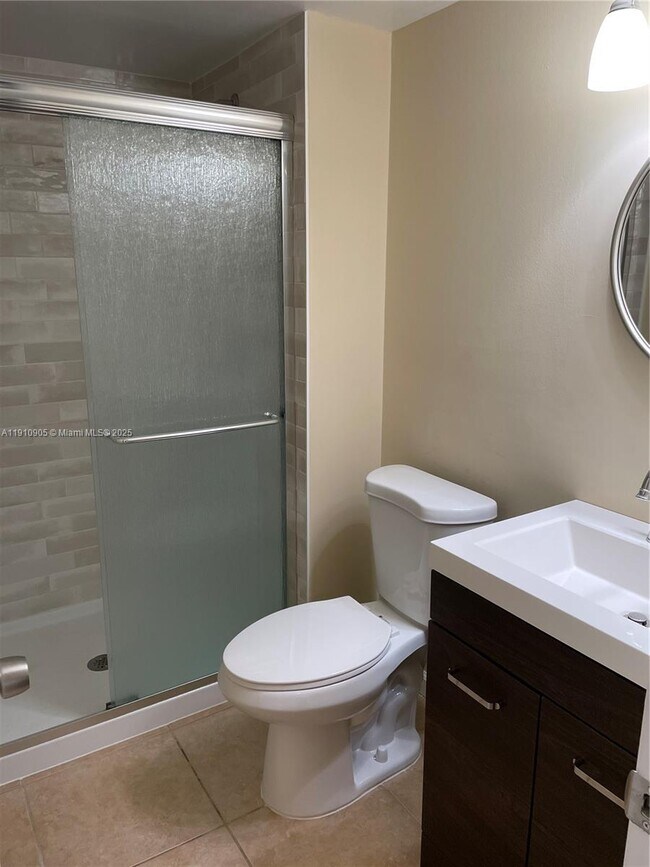 Foto del edificio - 6392 Chasewood Dr