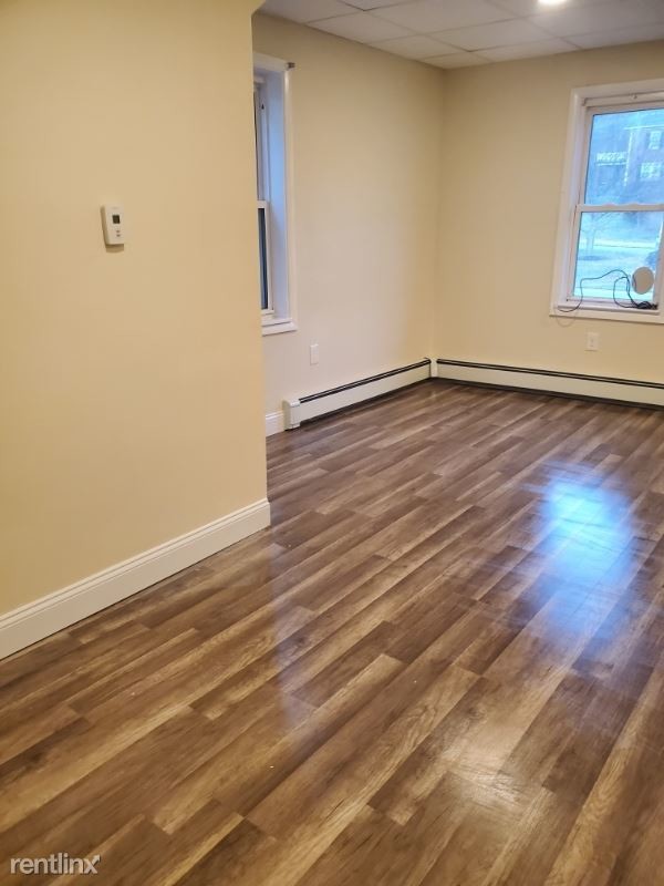 Building Photo - 2 br, 1 bath House - 45 Water St