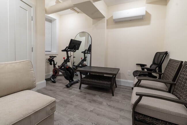 Foto del edificio - 24 Peterborough St