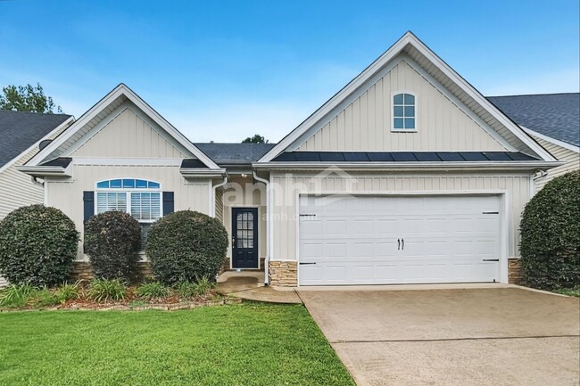 Building Photo - 113 Village Dr