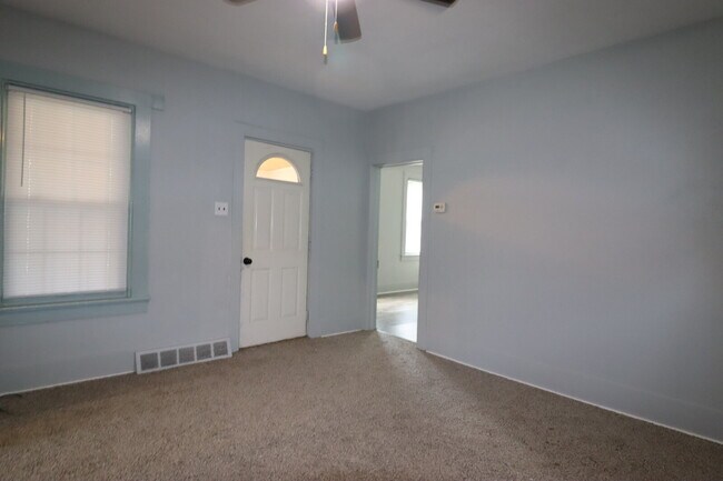 Foto del edificio - Cozy One Bedroom Duplex