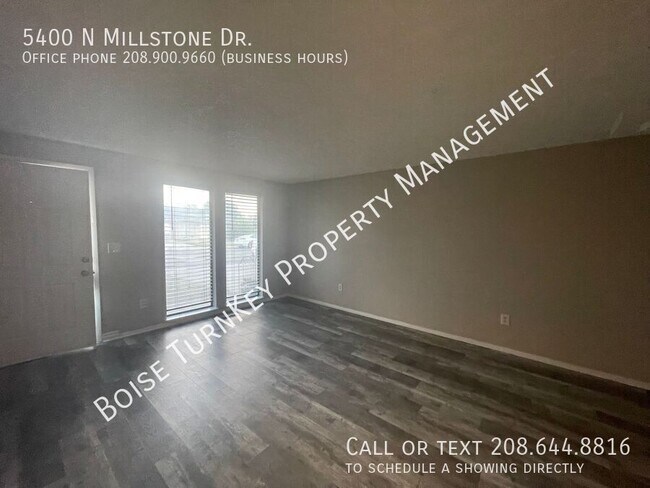 Foto del edificio - 5400 N Millstone Dr