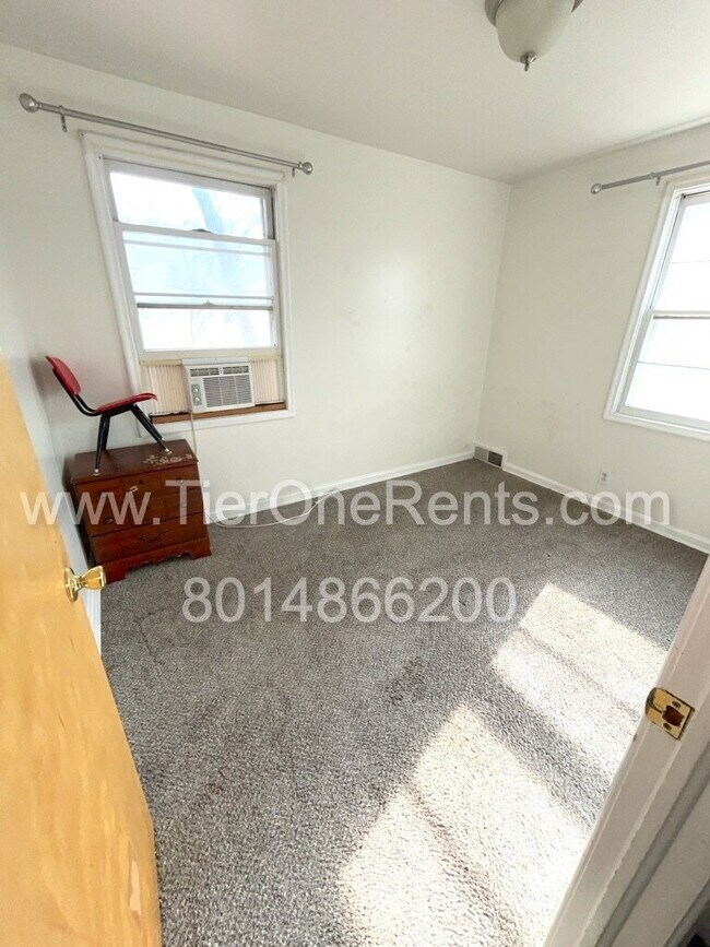 Foto del edificio - no deposit option available for qualified ...