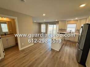 Building Photo - 8853 Granite Ct