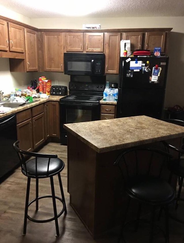 Foto principal - 802 Boulder Dr