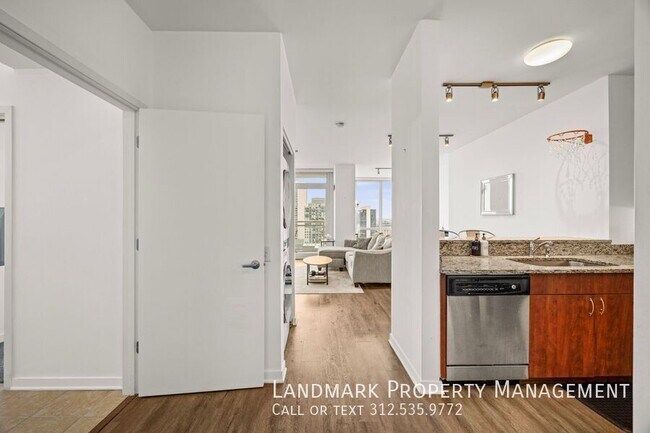 Foto del edificio - 757 N Orleans St