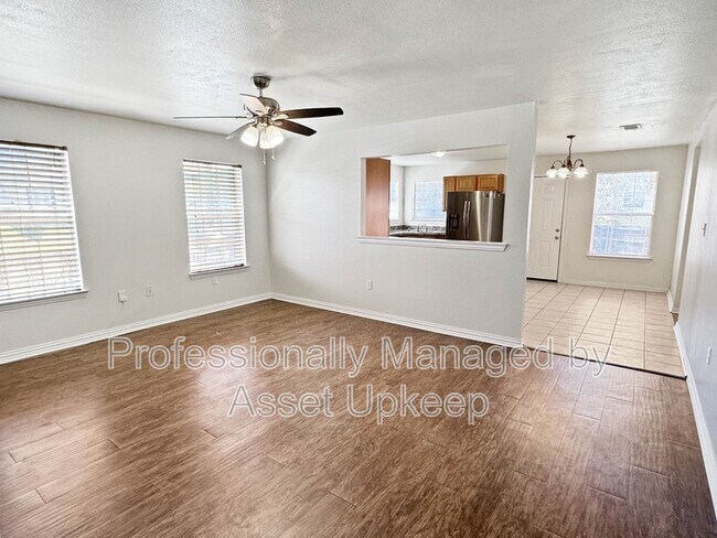 Building Photo - 5711 Arlington Park Dr