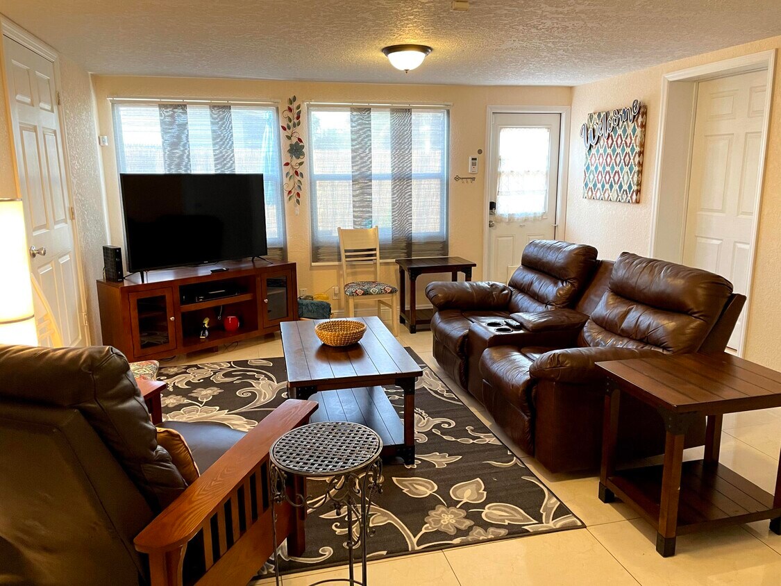 3810 S 55th Ave, Greenacres, FL 33463 House Rental in Greenacres, FL