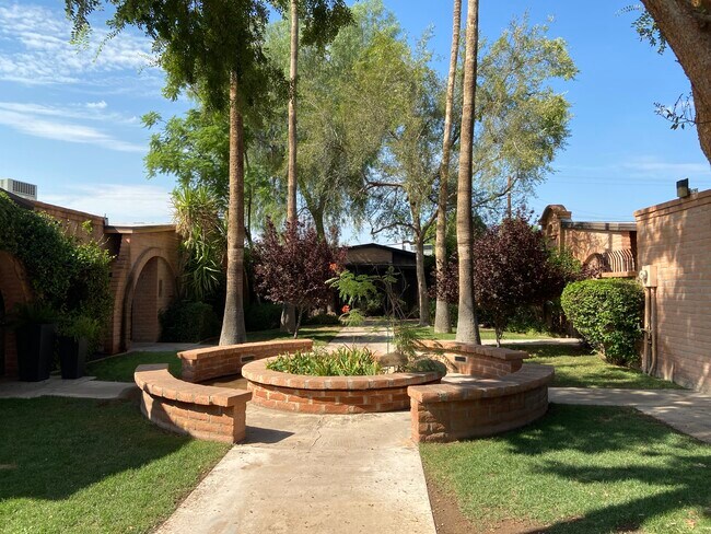 Foto del edificio - 3046 N 32nd St