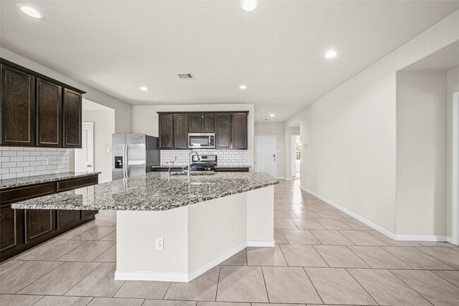 Building Photo - 29618 Juntti Park Ct