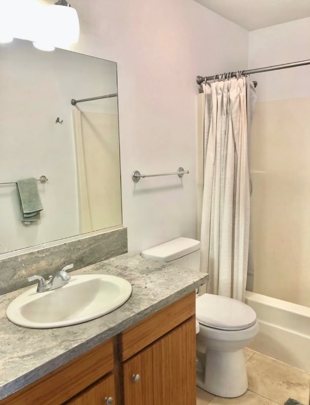 Building Photo - 224 Auoli Dr