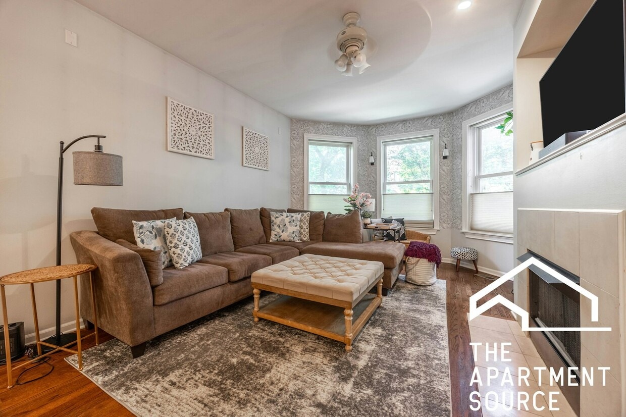 Primary Photo - 2321 N Lister Ave