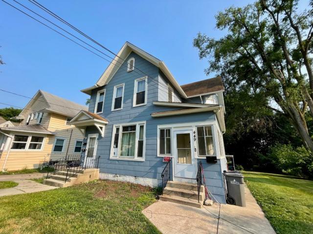 Primary Photo - 1 bedroom in ELGIN IL 60120