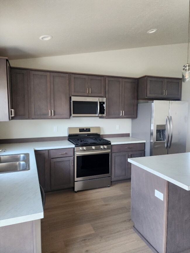 Building Photo - 3BR, 2BTH in Rathdrum