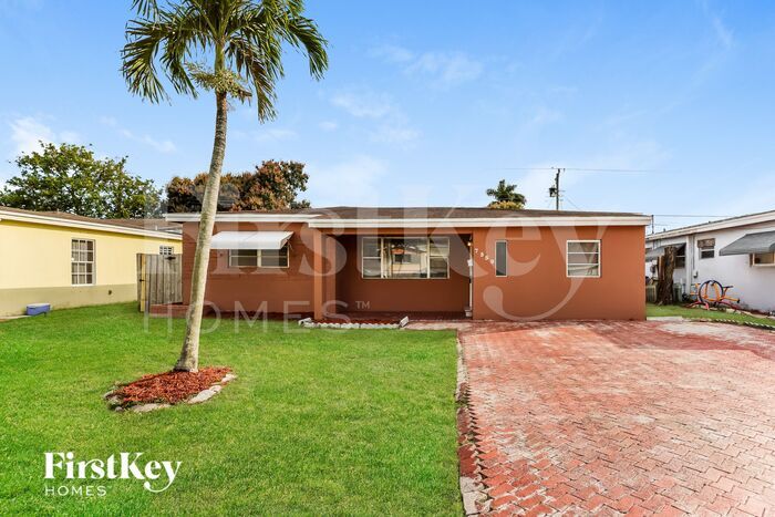 Primary Photo - 7550 Kismet Street